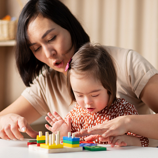 О речи, диалоге и совместной деятельности расскажут в прямом эфире специалисты Даунсайд Ап 